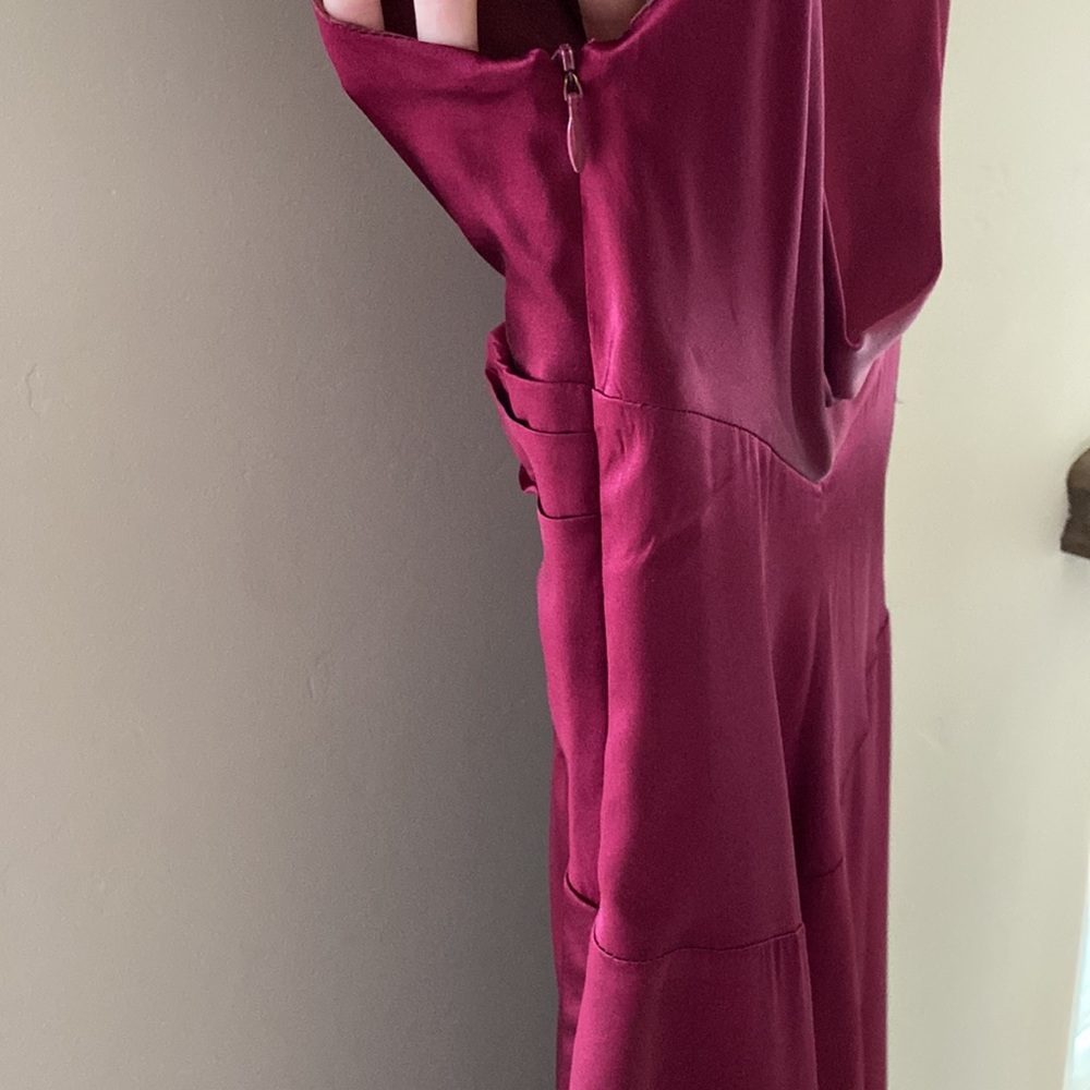 Nicole Miller Collection Silk Sheath Cocktail Dress, Burgundy, size 6 - Picture 11 of 12